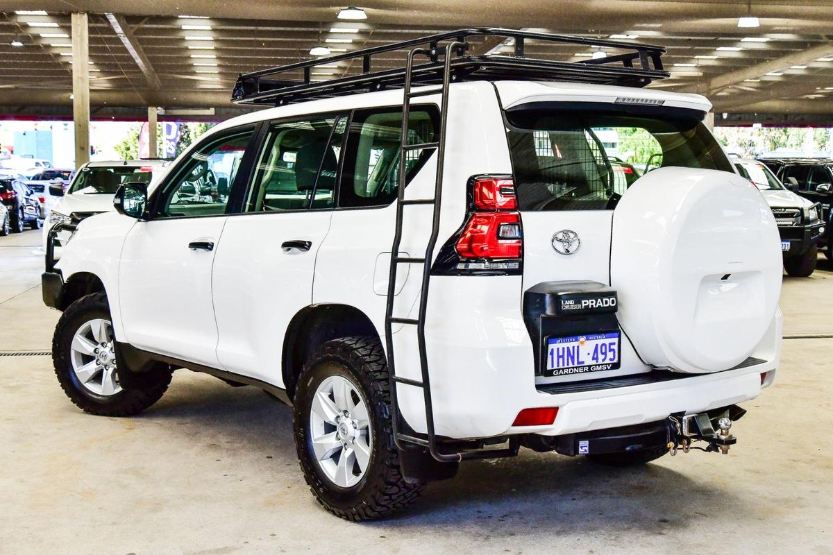 2022 Toyota Landcruiser Prado GX GDJ150R