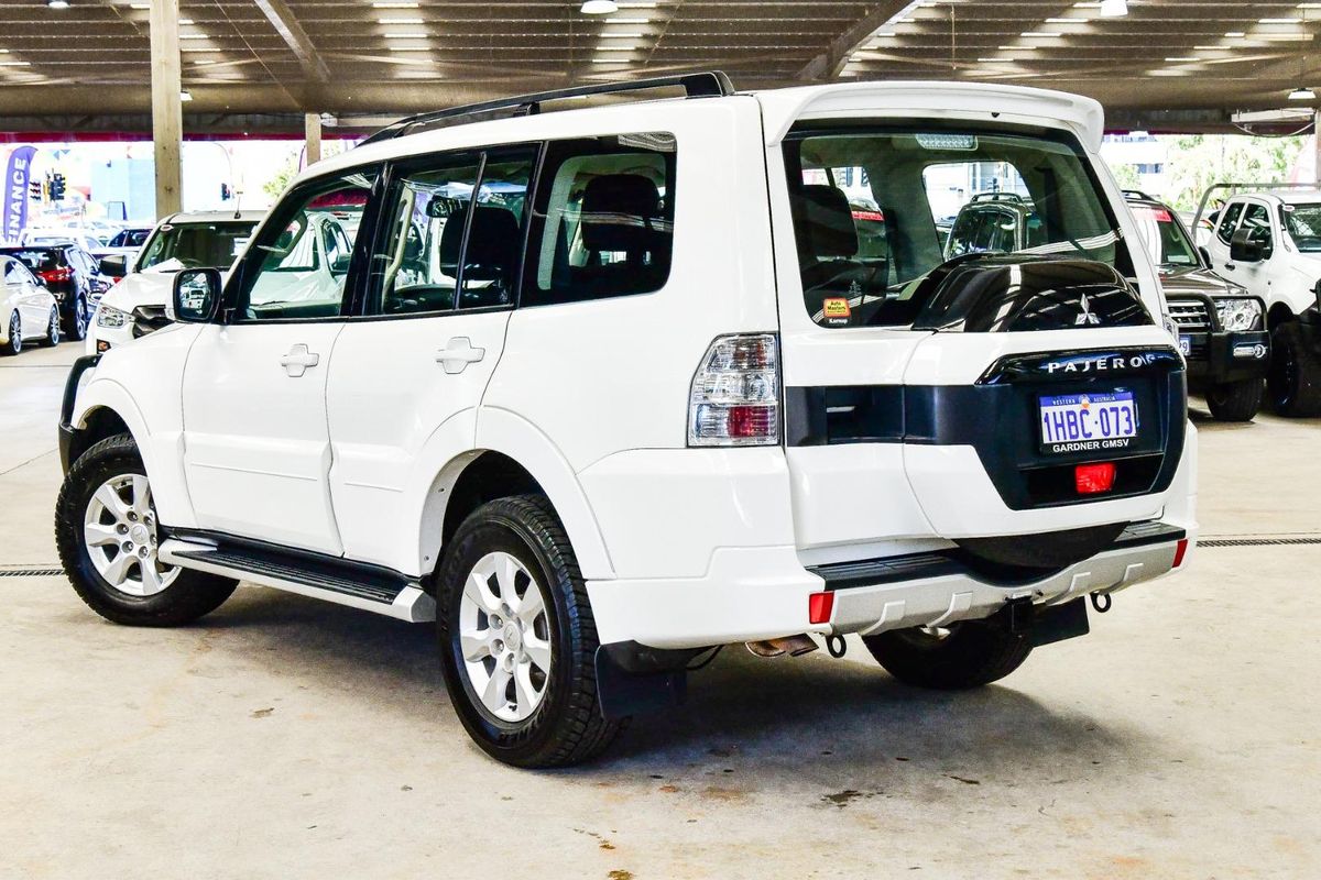 2020 Mitsubishi Pajero GLX NX