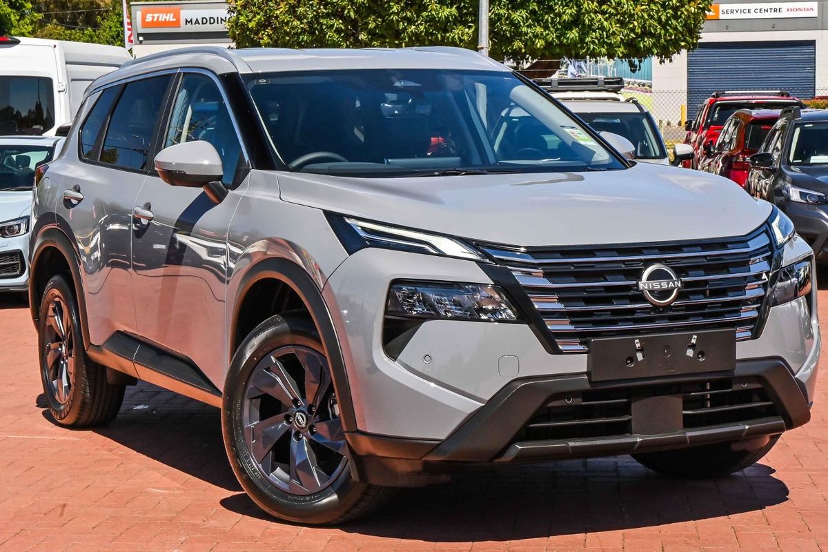 2026 Nissan X-TRAIL ST-L T33