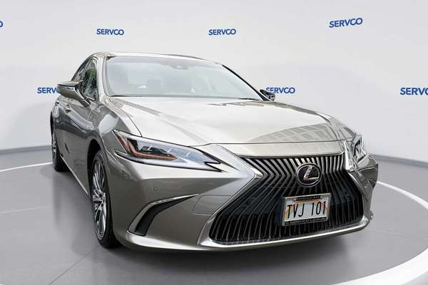 2019 Lexus ES Luxury