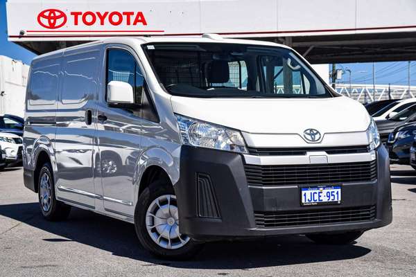 2022 Toyota Hiace GDH300R LWB