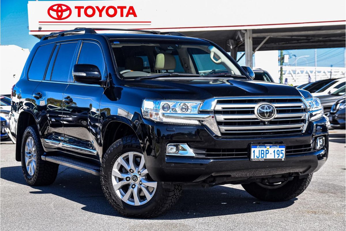 2018 Toyota Landcruiser Sahara VDJ200R