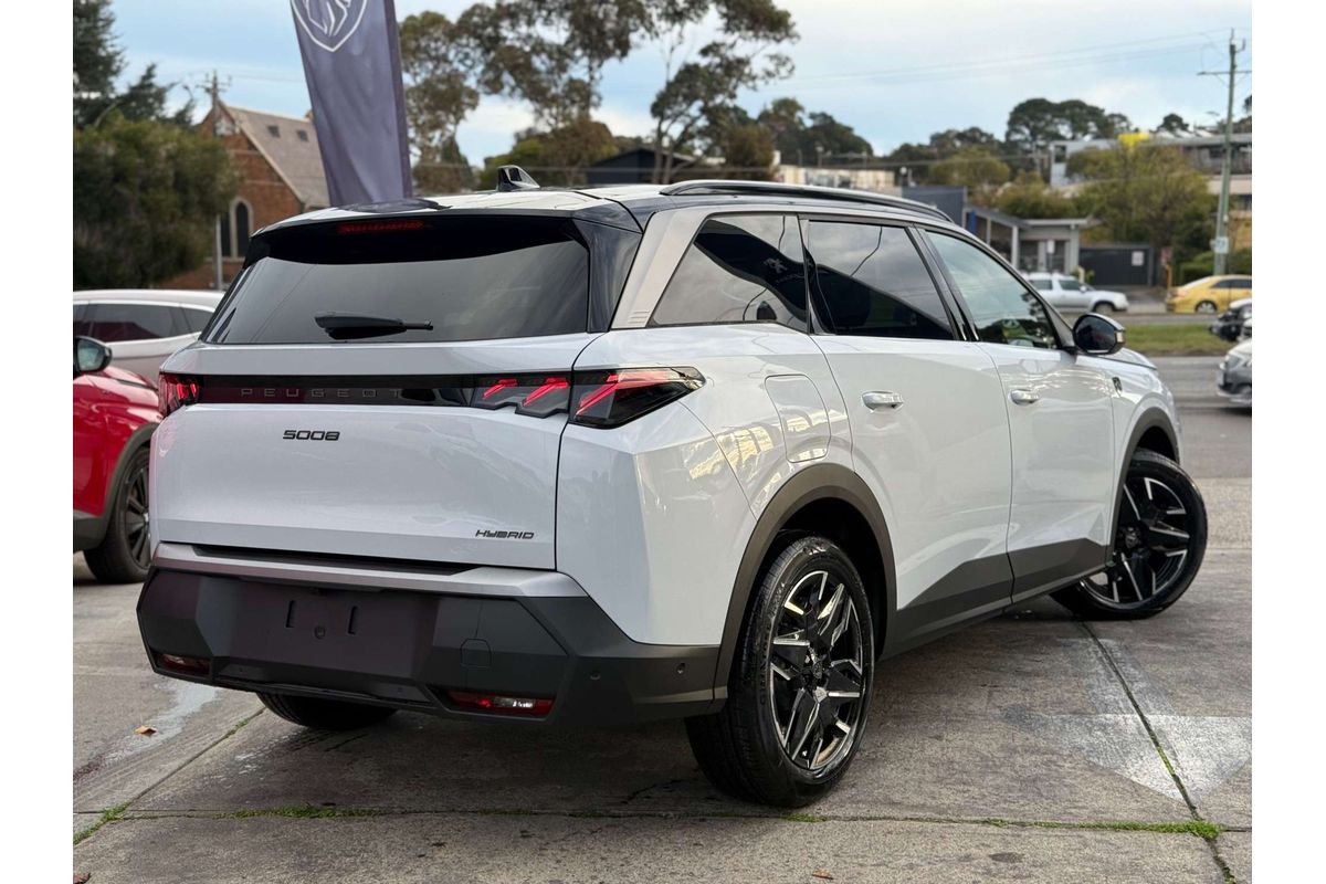 2025 Peugeot 5008 GT Premium Hybrid P74