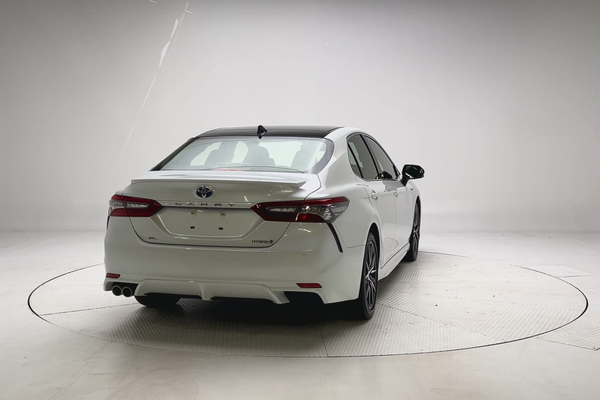 2024 Toyota Camry SL AXVH70R thumb-1