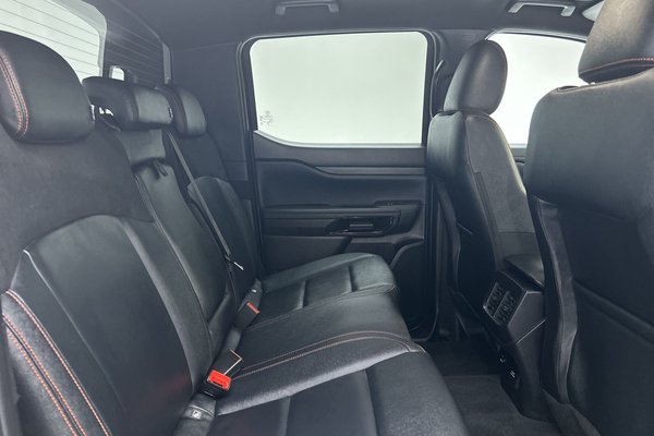 2026 Ford Ranger Wildtrak 4X4 3.0L thumb-11