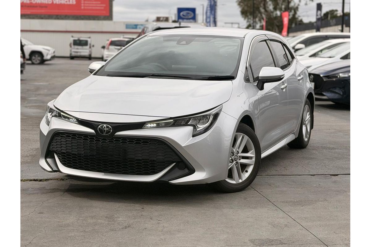 2018 Toyota Corolla Ascent Sport MZEA12R