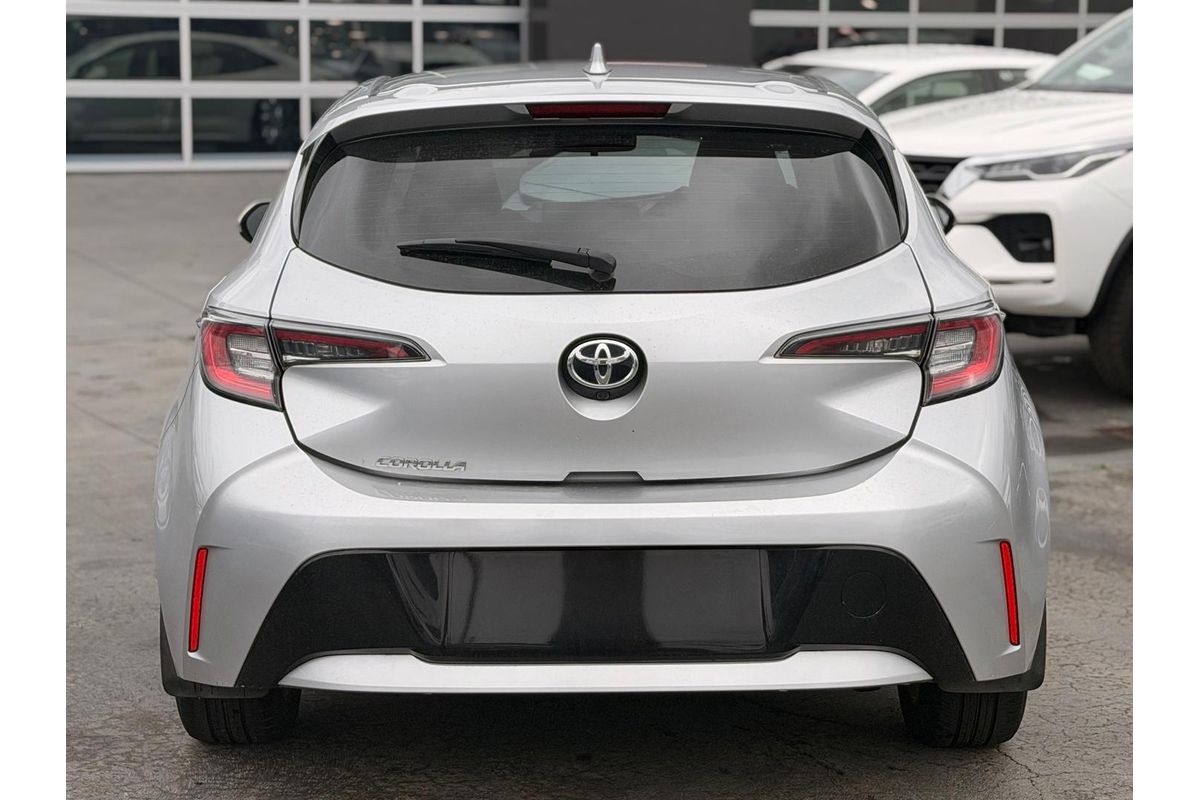 2018 Toyota Corolla Ascent Sport MZEA12R
