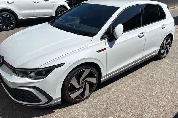 2021 Volkswagen Golf GTI 8