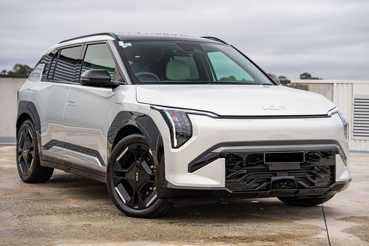 2025 Kia EV3 GT-Line Long Range SV