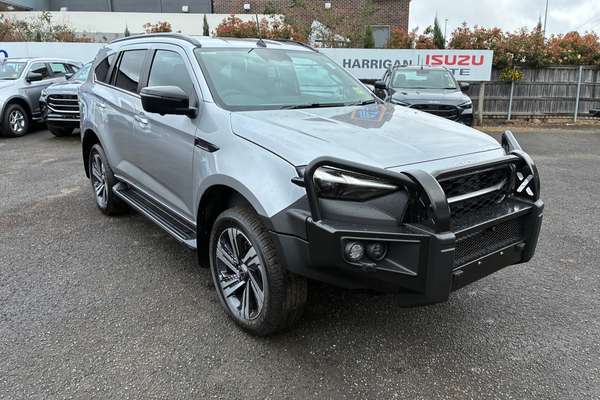 2026 Isuzu MU-X LS-T