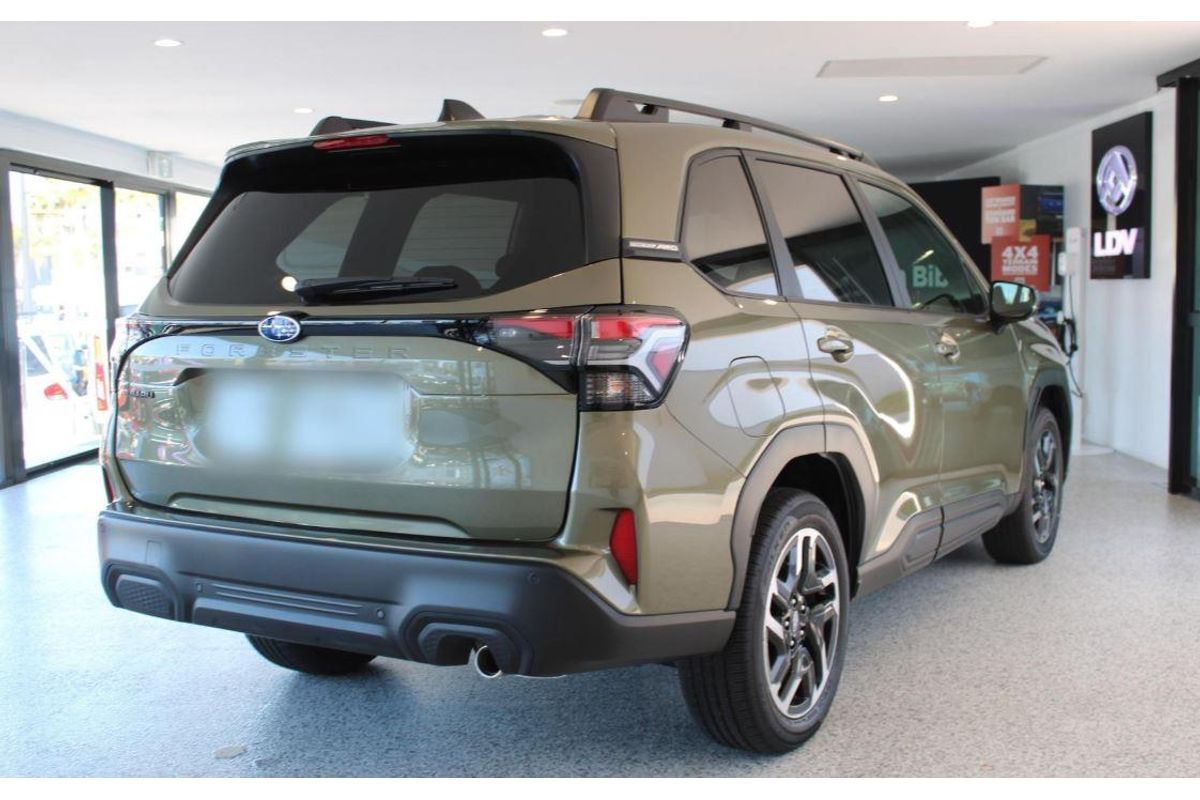 2026 Subaru Forester Premium S6
