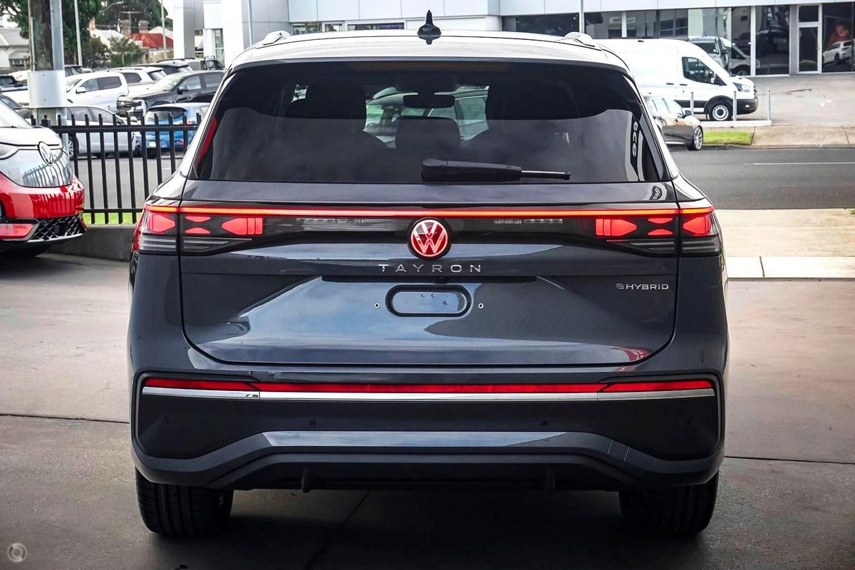 2026 Volkswagen Tayron 150TSI eHybrid Elegance R4