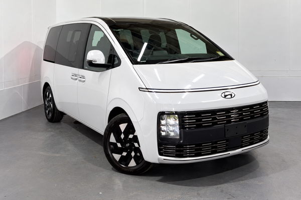 2026 Hyundai STARIA Lounge US4.V4