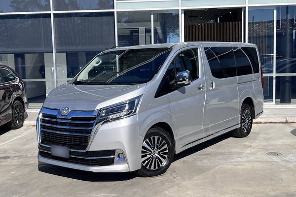 2019 Toyota Granvia VX GDH303R
