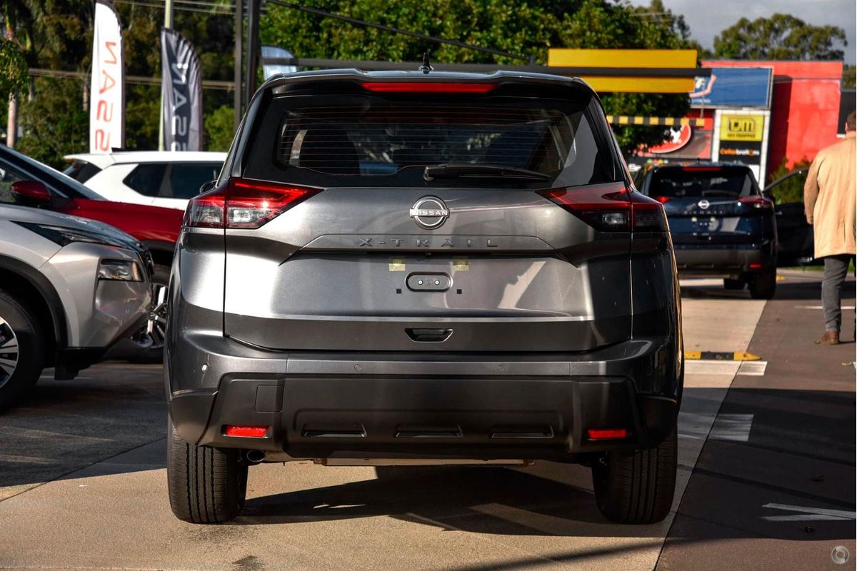2026 Nissan X-TRAIL ST T33