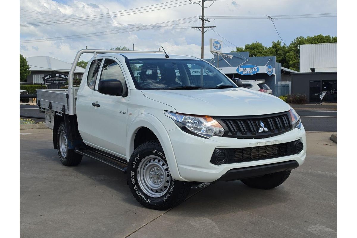 2017 Mitsubishi Triton GLX MQ 4X4
