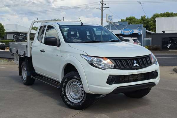 2017 Mitsubishi Triton GLX MQ 4X4