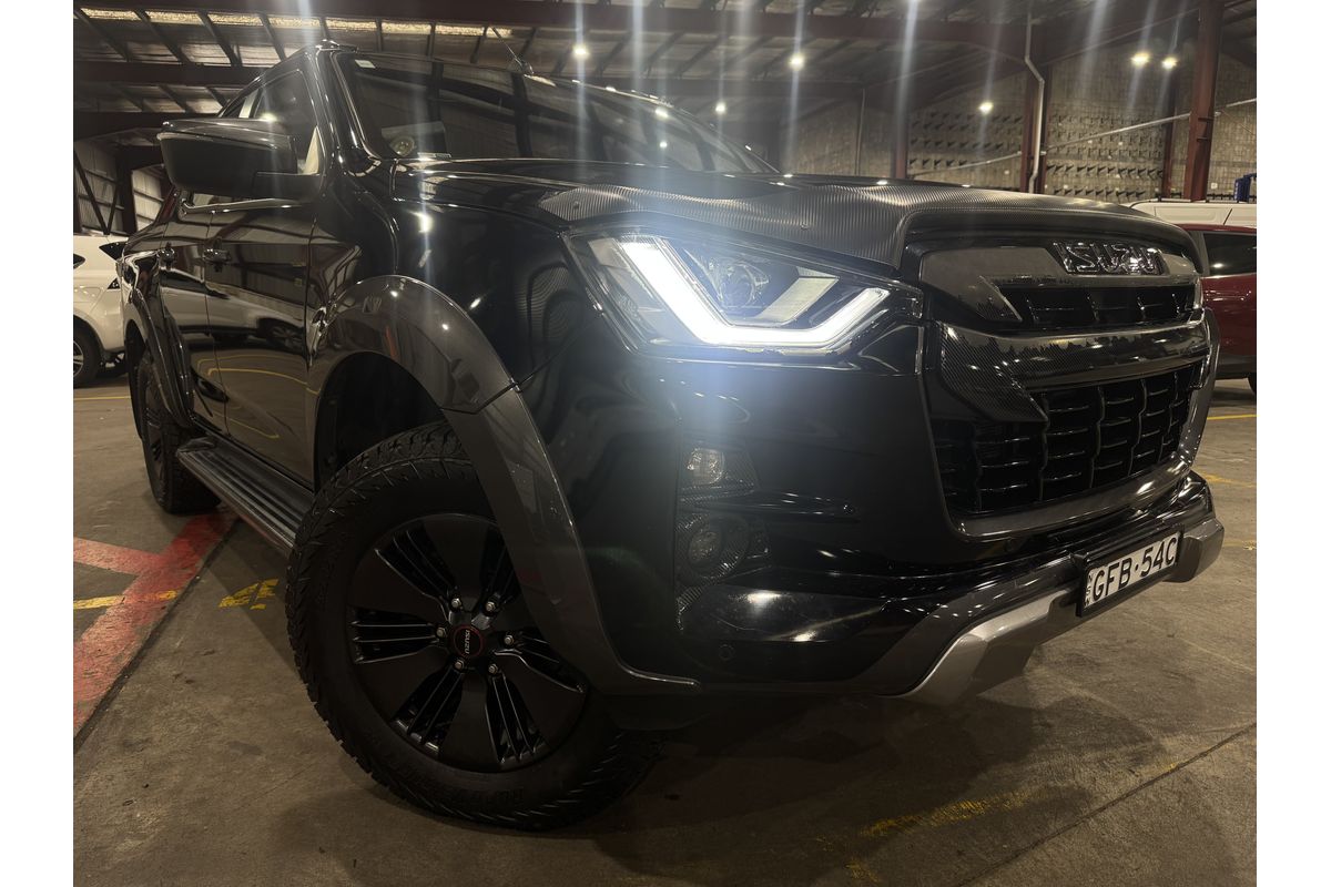 2022 Isuzu D-MAX X-TERRAIN 4X4