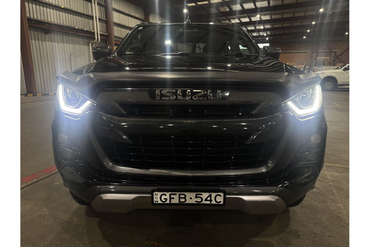 2022 Isuzu D-MAX X-TERRAIN 4X4