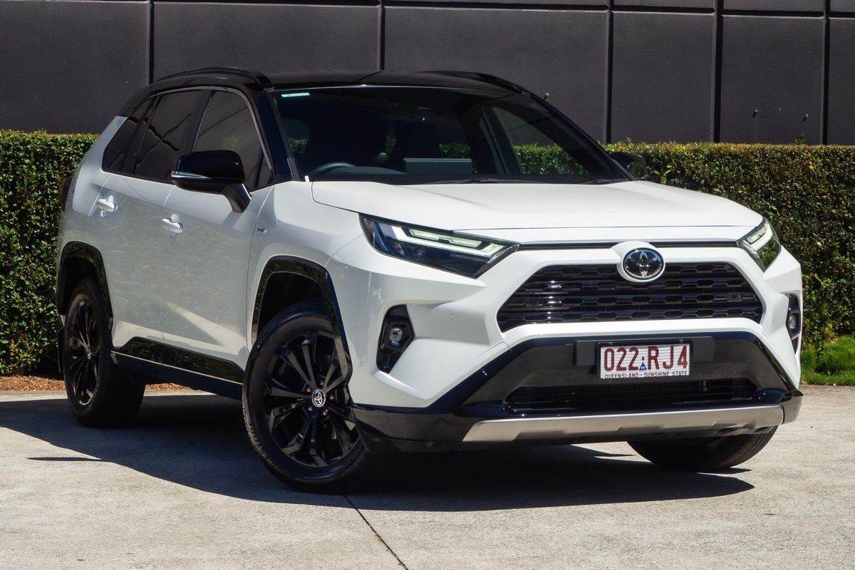2025 Toyota RAV4 XSE AXAH54R