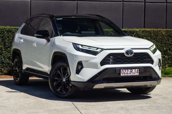 2025 Toyota RAV4 XSE AXAH54R