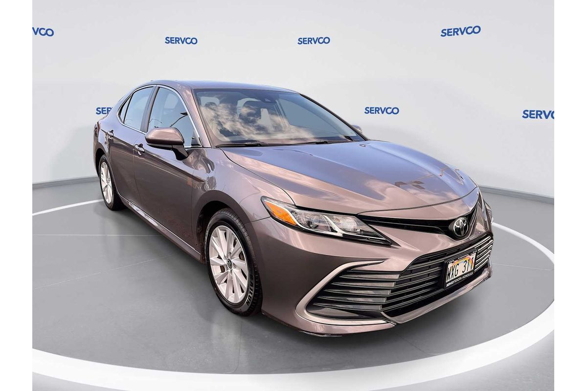 2024 Toyota Camry LE