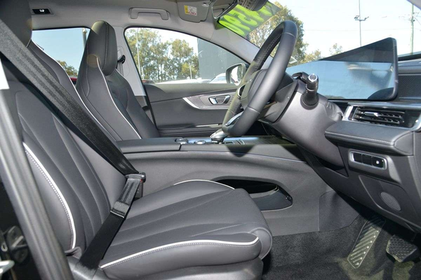 2026 Chery Tiggo 7 Super Hybrid Ultimate T32 thumb-9