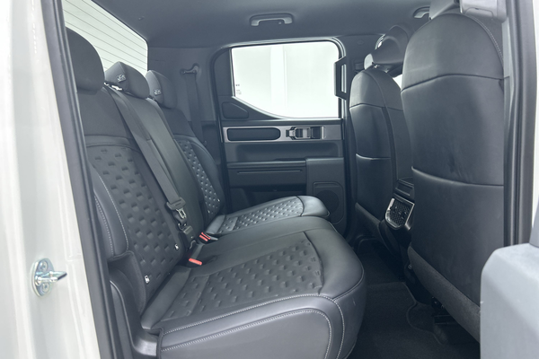 2025 Kia Tasman SX+ TK 4X4 thumb-11
