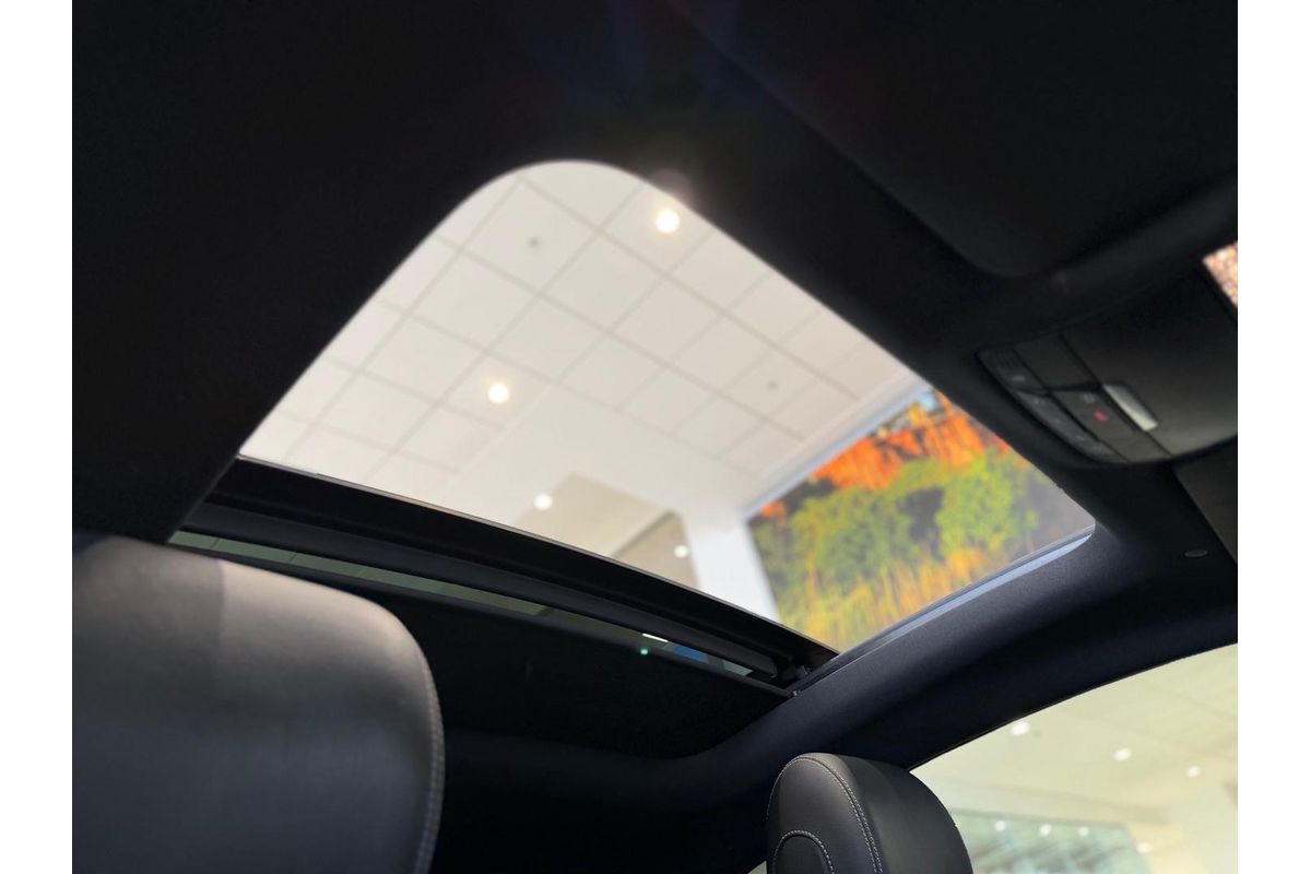 2019 Mercedes-Benz E-Class E300 C238