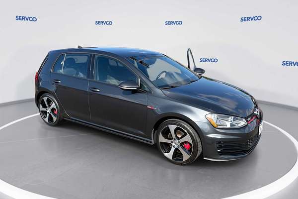 2016 Volkswagen Golf S