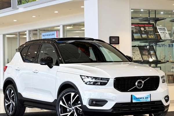 2018 Volvo XC40 T5 R-Design