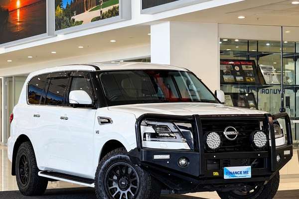 2023 Nissan Patrol Ti Y62