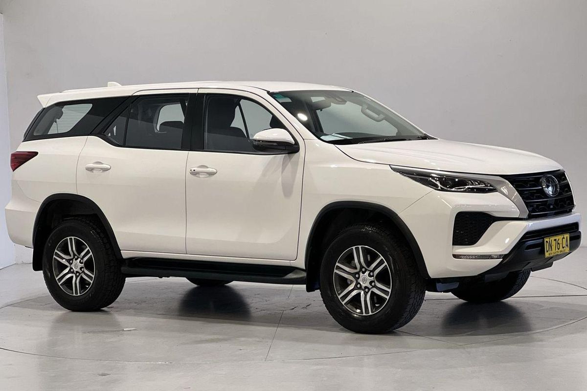 2024 Toyota Fortuner GX GUN156R