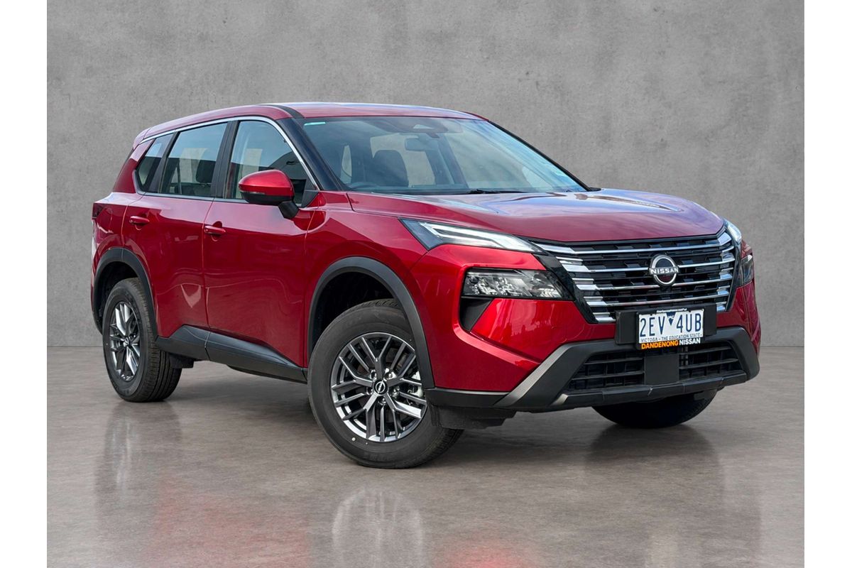 2025 Nissan X-TRAIL ST T33