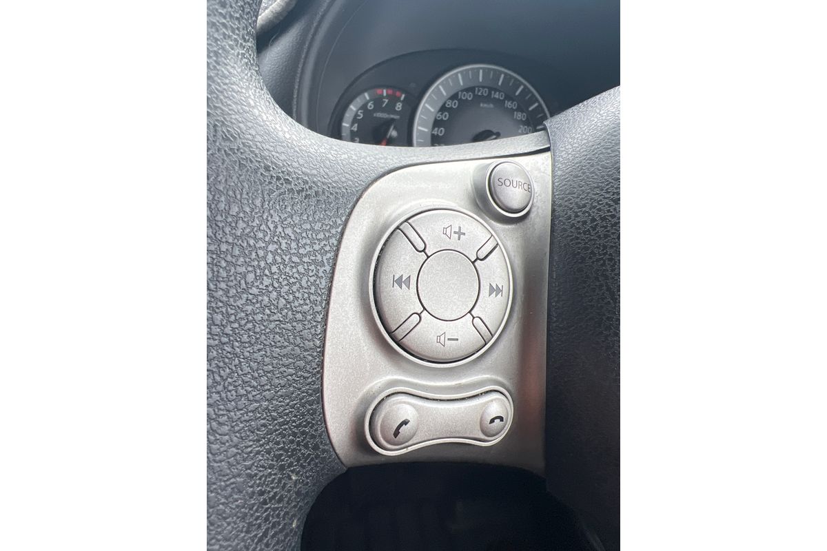 2015 Nissan Micra ST K13 image 18