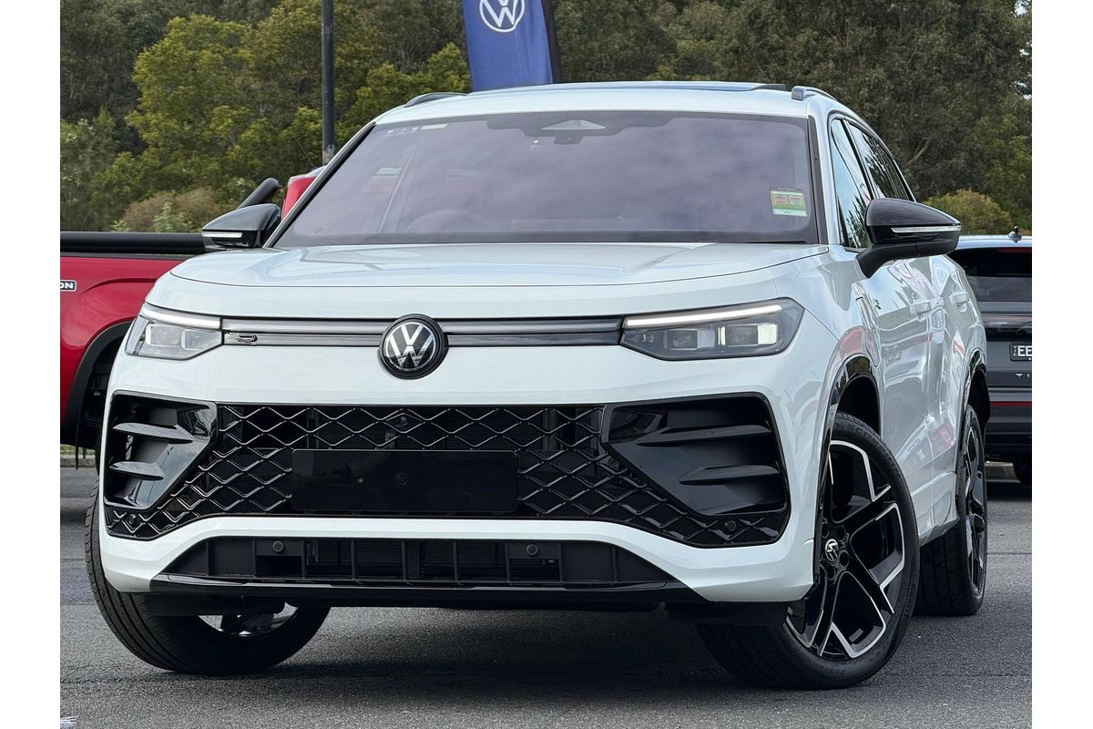 2026 Volkswagen Tayron 200TSI eHybrid R-Line R4