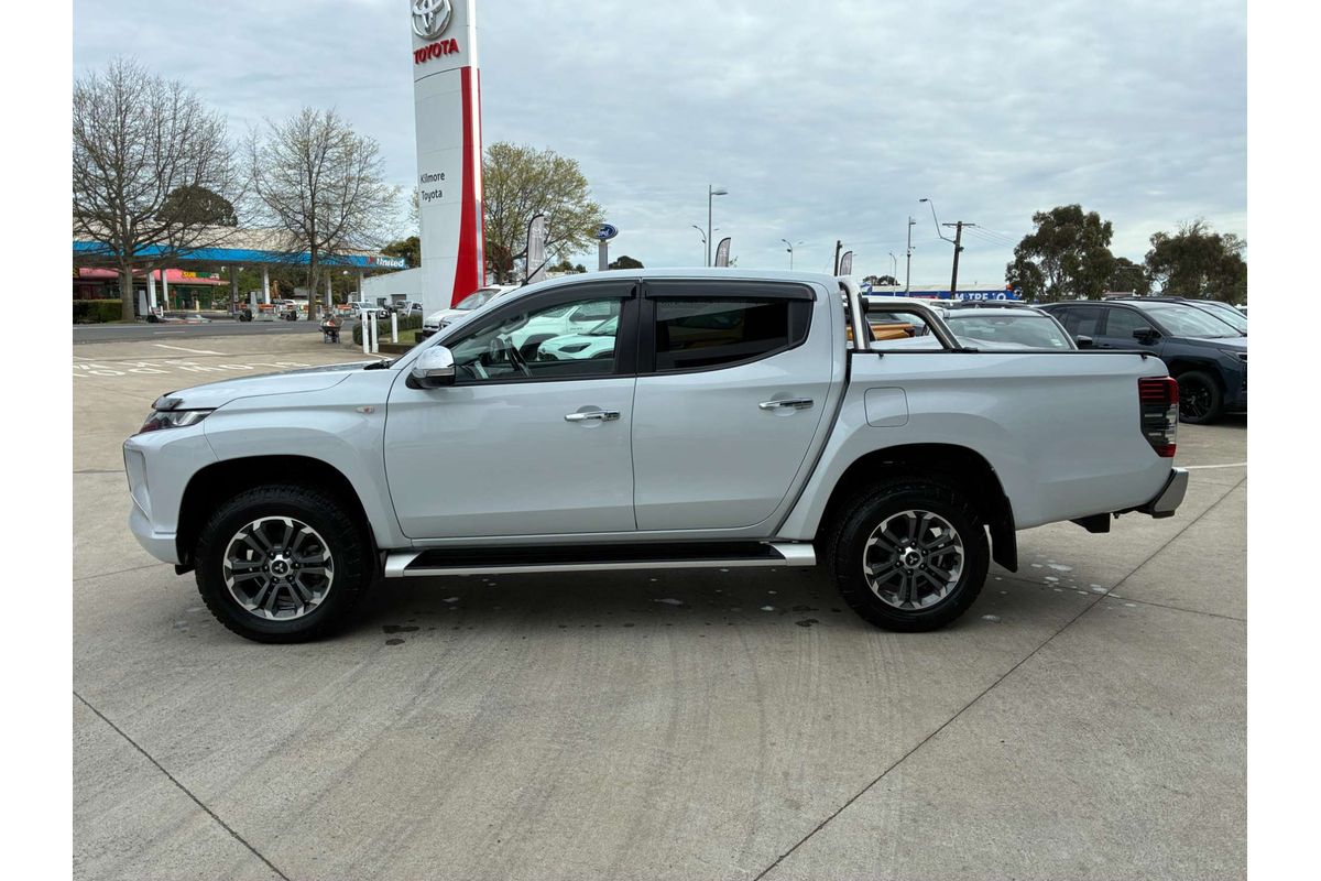 2020 Mitsubishi Triton GLX-R MR 4X4 image 5