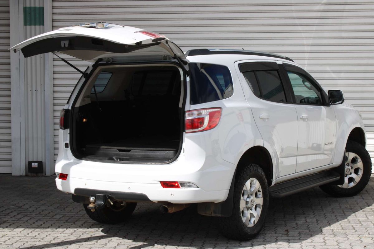 2017 Holden Trailblazer LT RG
