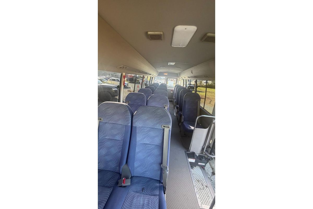 2015 Toyota Coaster Deluxe XZB50R