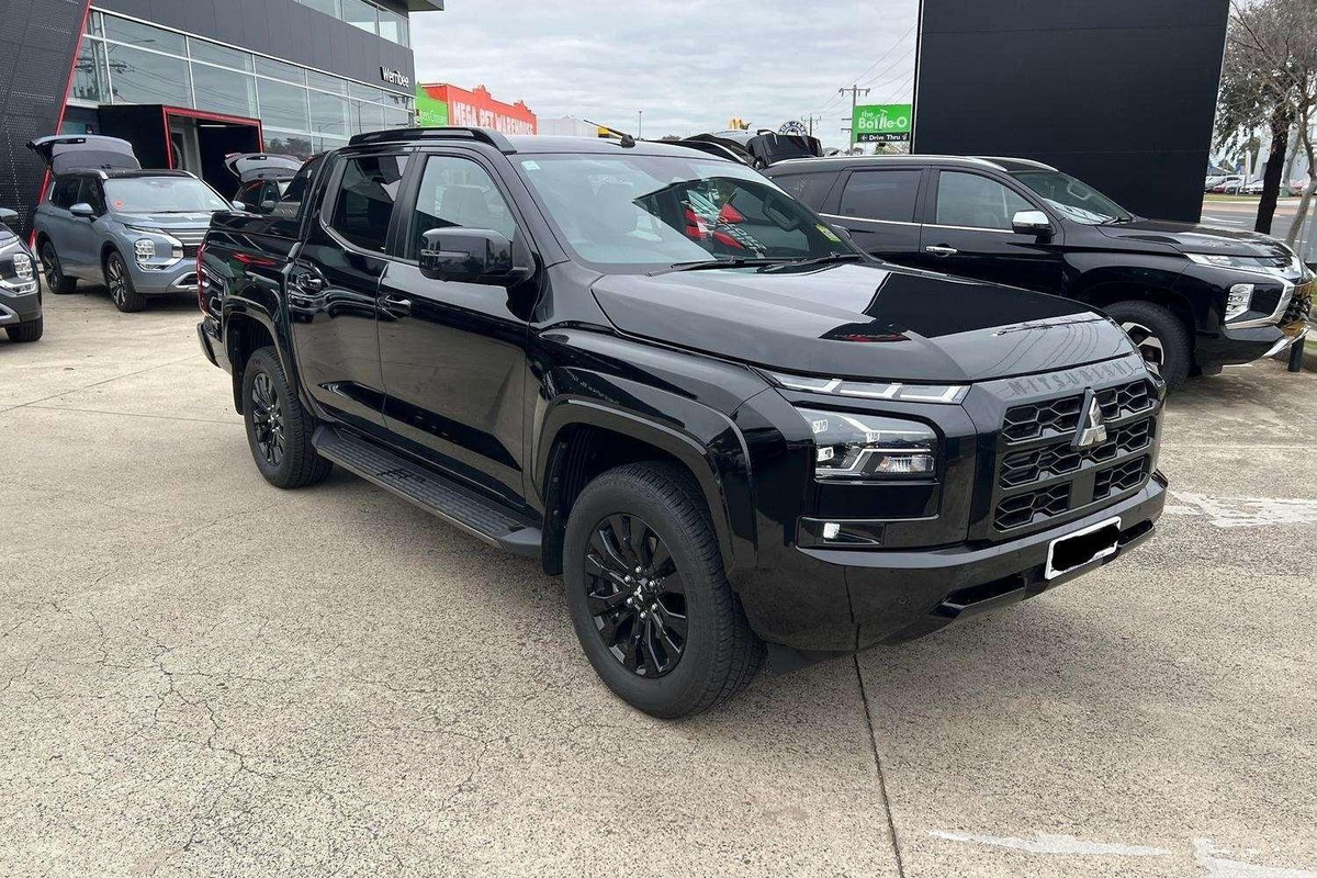 2026 Mitsubishi Triton GSR MV 4X4