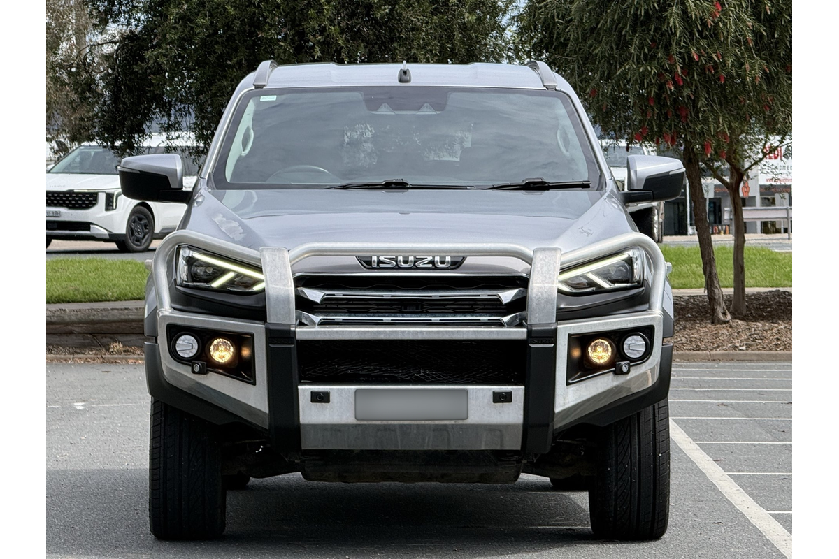 2021 Isuzu MU-X LS-T
