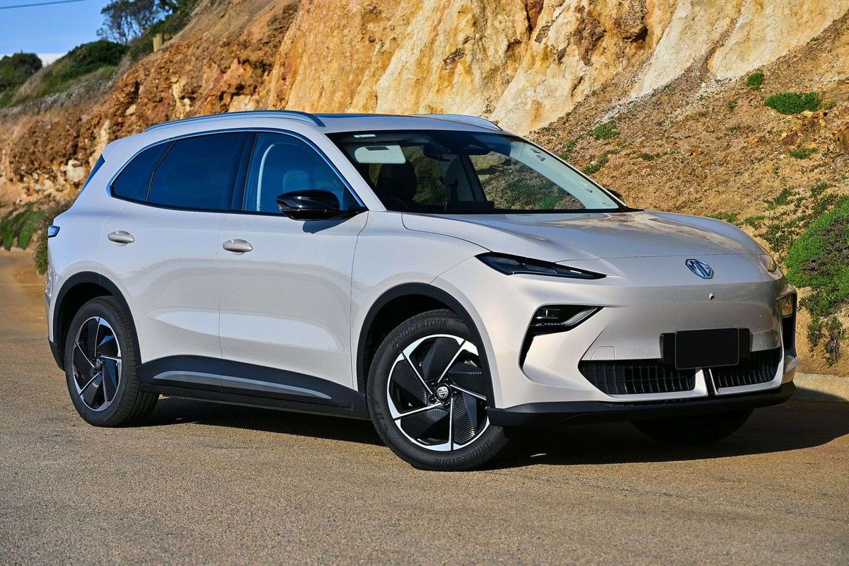 2026 MG MGS5 EV Essence 62 ZS3EM