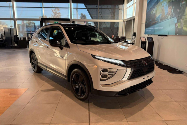 2025 Mitsubishi Eclipse Cross PHEV GSR YB