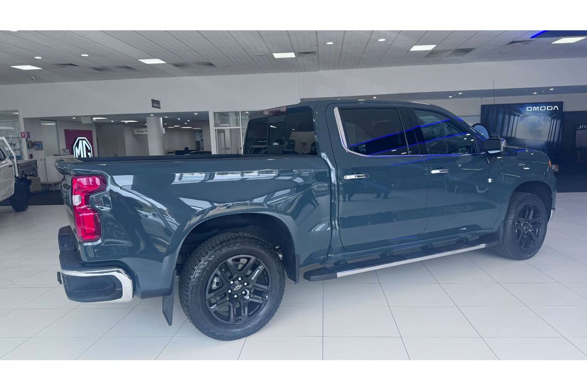 2026 Chevrolet Silverado 1500 LTZ Premium W/Tech Pack T1 4X4
