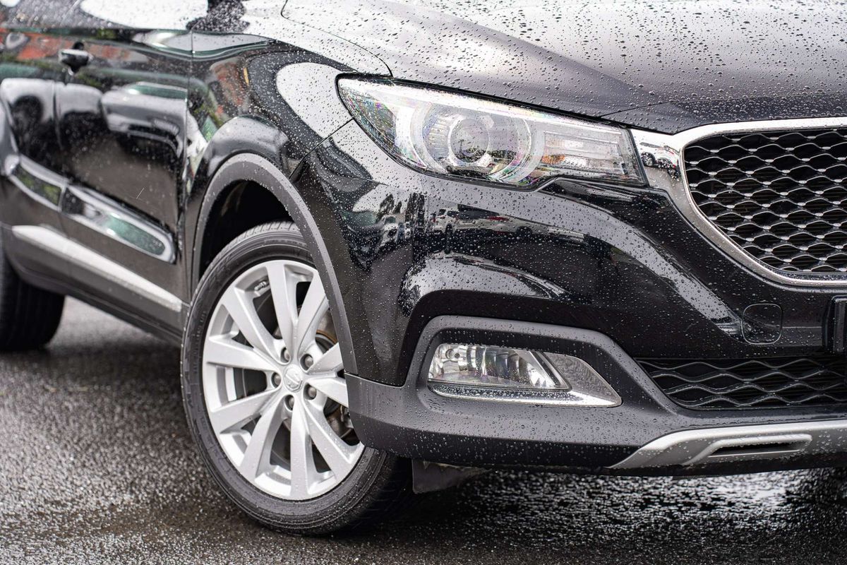2022 MG ZS Excite AZS1