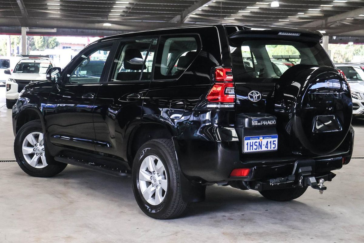 2022 Toyota Landcruiser Prado GX GDJ150R