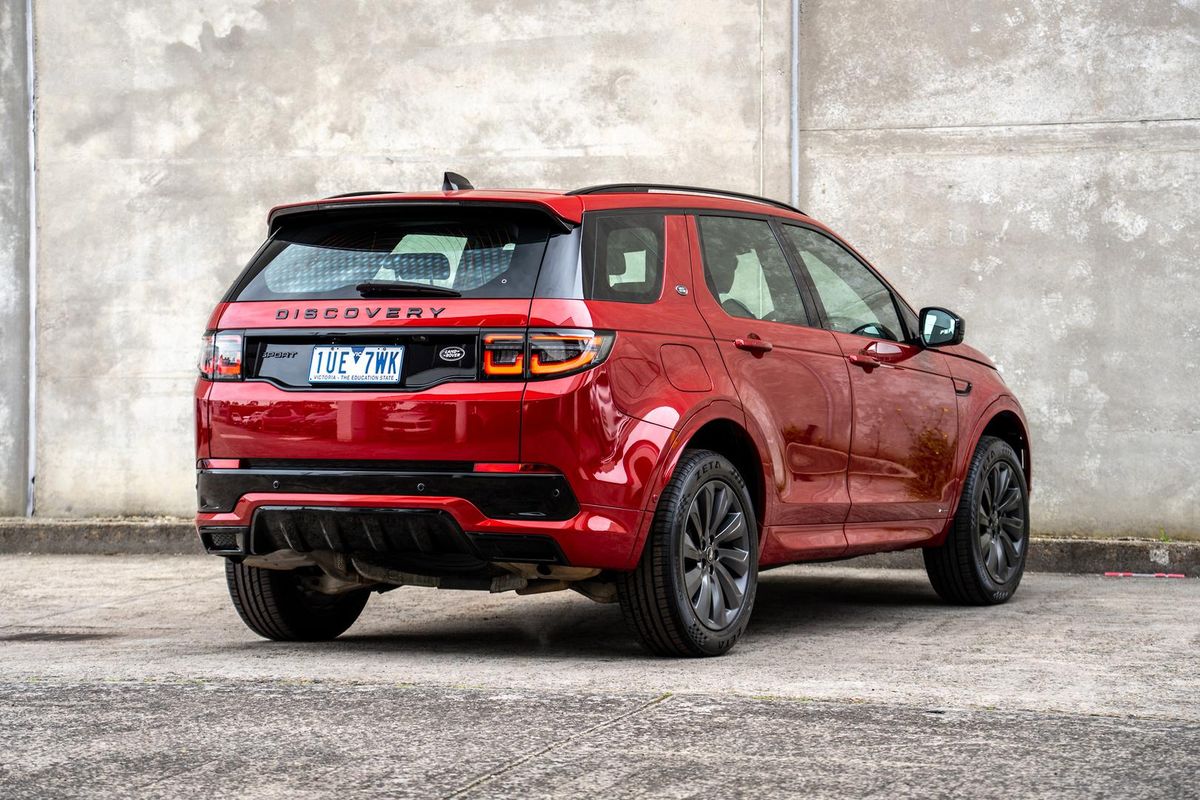 2021 Land Rover Discovery Sport P200 R-Dynamic S L550