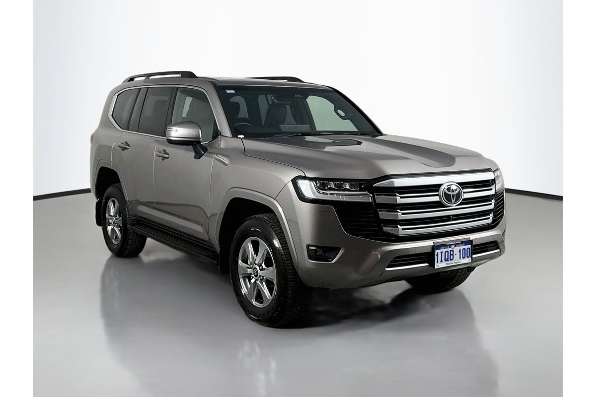 2025 Toyota Landcruiser VX FJA300R