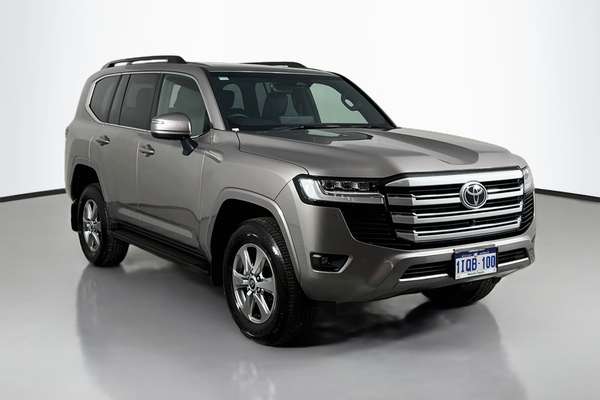 2025 Toyota Landcruiser VX FJA300R