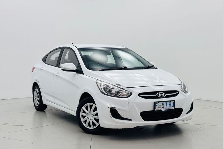 2016 Hyundai Accent Active RB4